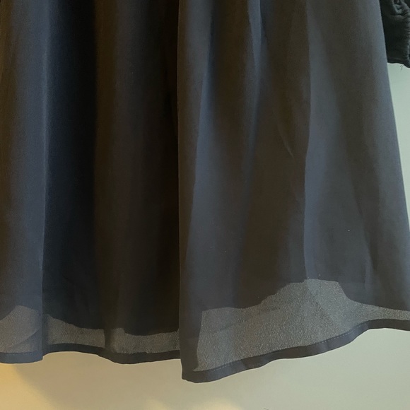 Off-the-shoulder, navy blue swing dress (Ecote - from Urban Outfitters) - Picture 4 of 5